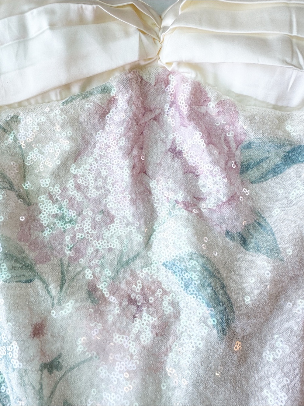 Windsor New Krissy Floral Sequin Mini Dress in White Sequin Print Size S NWT - Picture 8 of 16
